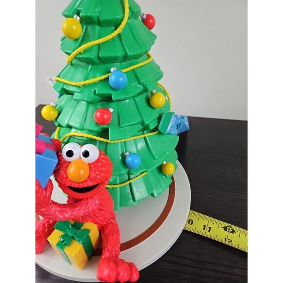 Busch Gardens 2023 Elmo Christmas Tree Present Holiday Popcorn Bucket NEW - Picture 5 of 12